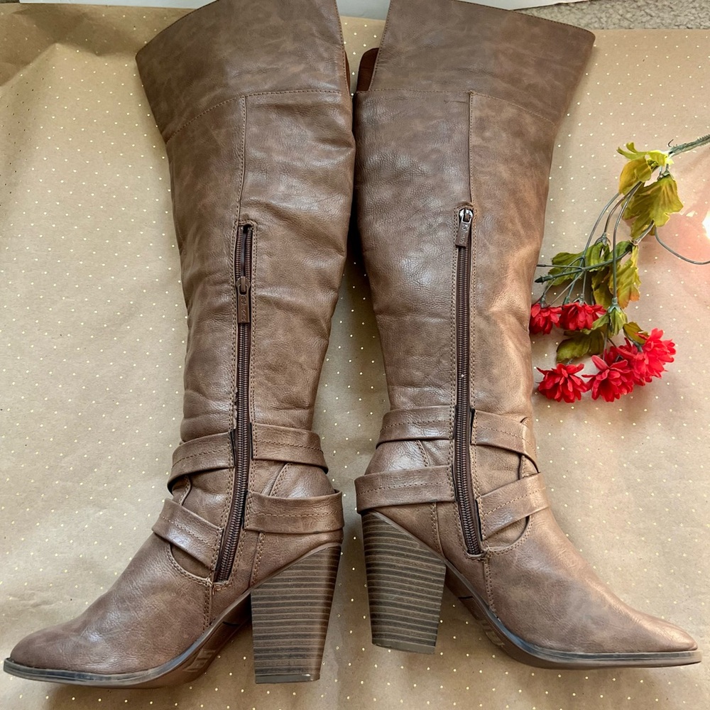Knee High Boots By Breckelles. Size 8